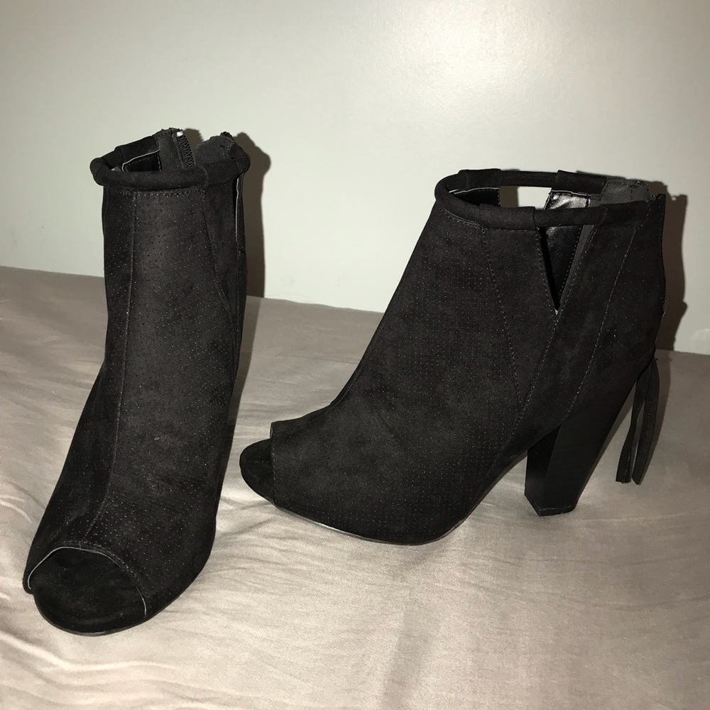 Black thick heel booties
